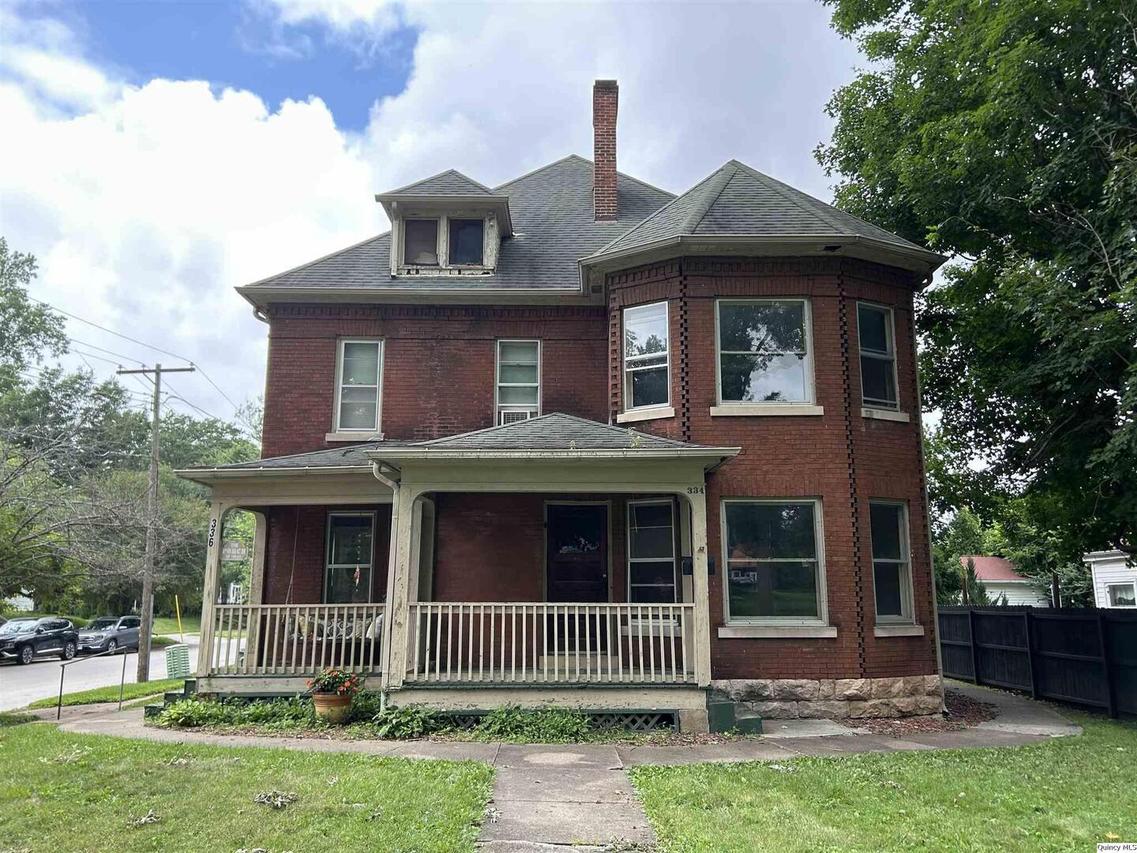 334 & 336 S 16th St, Quincy, IL 62301