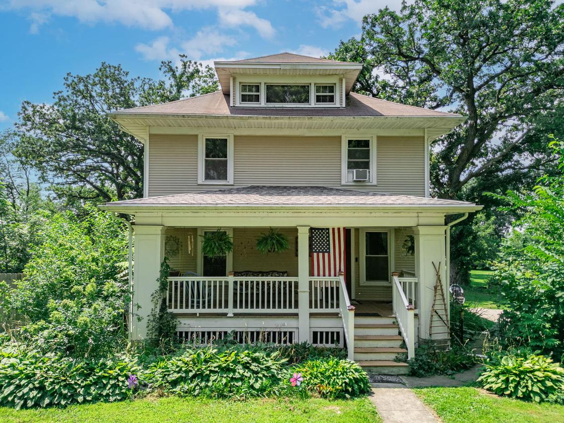 15434 Caledonia Rd., Caledonia, IL 61011
