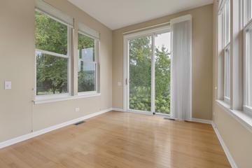 34 Twickenham Ct., Algonquin, IL 60102