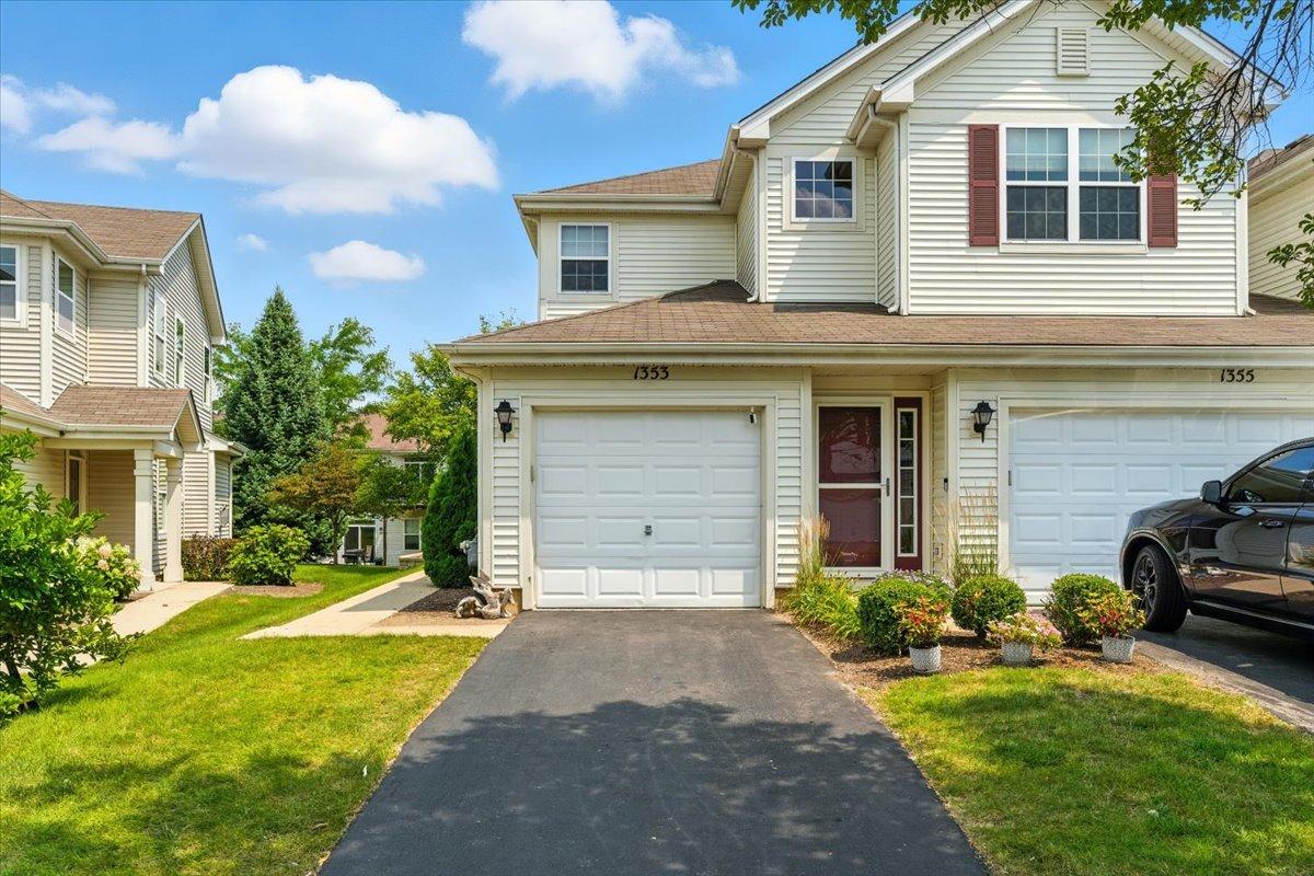 1353 Remington Dr., Volo, IL 60020