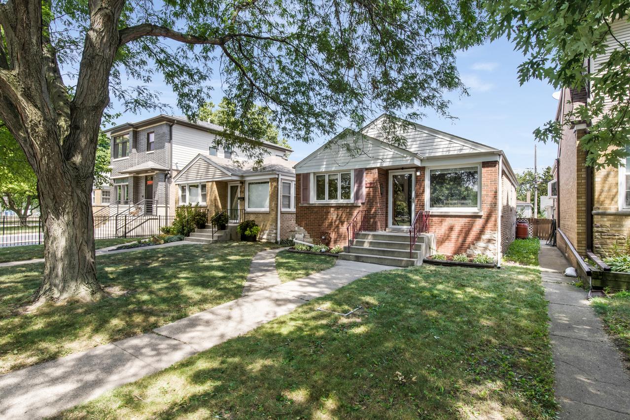 5721 N Northcott Ave., Chicago, IL 60631