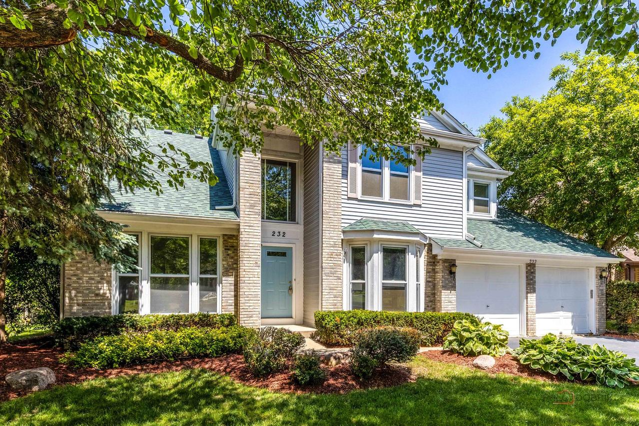 232 Southfield Dr., Vernon Hills, IL 60061