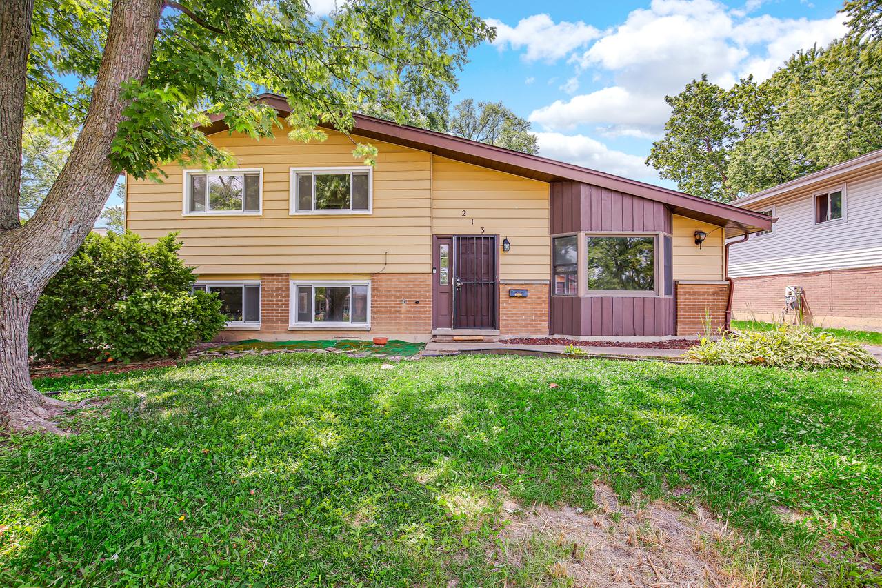 213 Illinois St., Park Forest, IL 60466