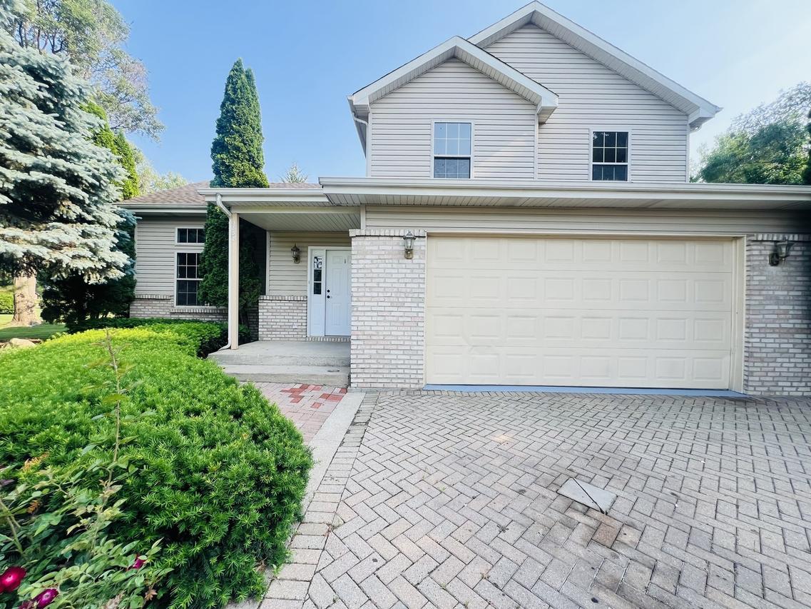 1858 David Ave., Joliet, IL 60433