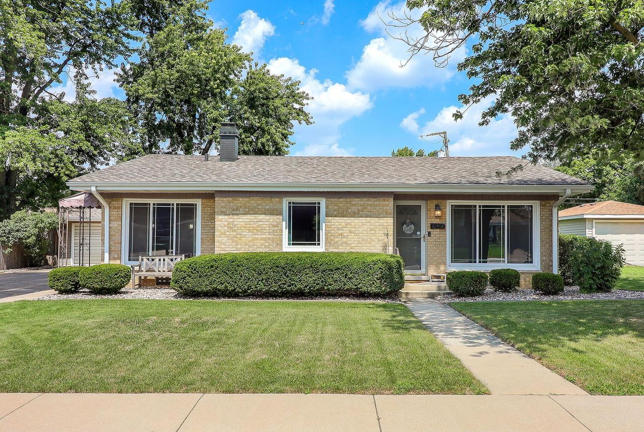 1609 Oneida St., Joliet, IL 60435