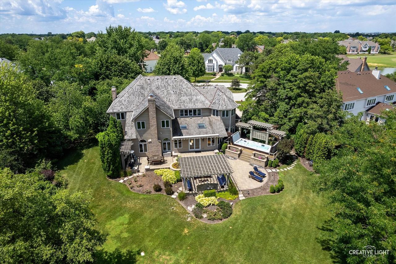 4211 Legend Ct., Naperville, IL 60564