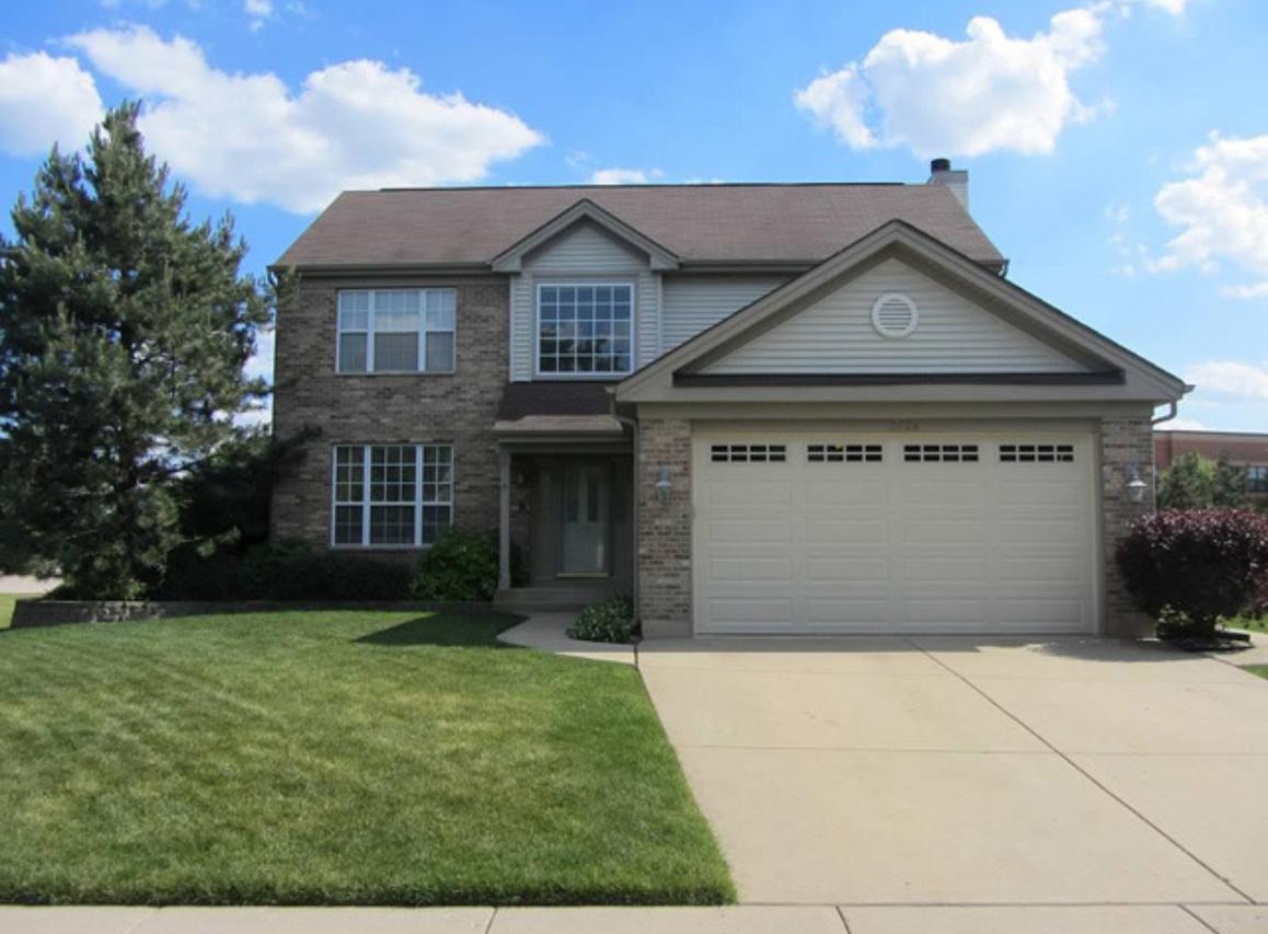 5728 Breezeland Rd., Carpentersville, IL 60110
