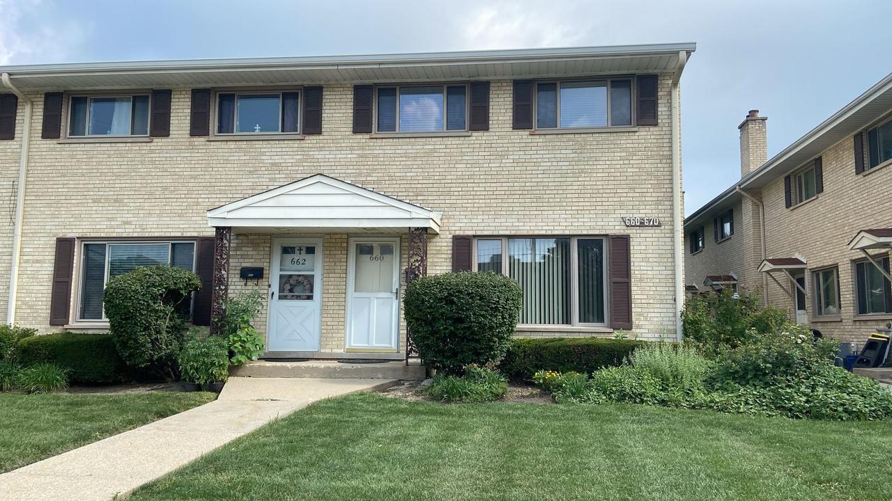 660 W Central Rd., Arlington Heights, IL 60005
