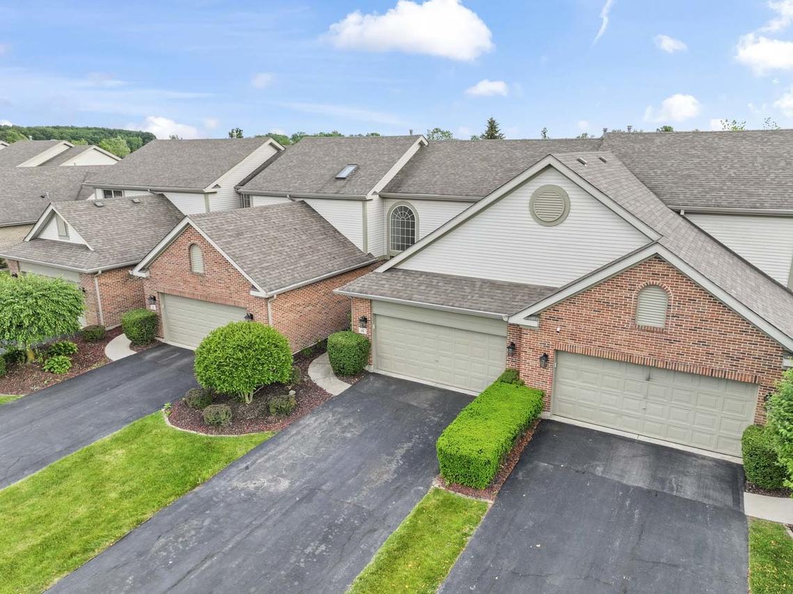 14 Corinth Ct., Tinley Park, IL 60477