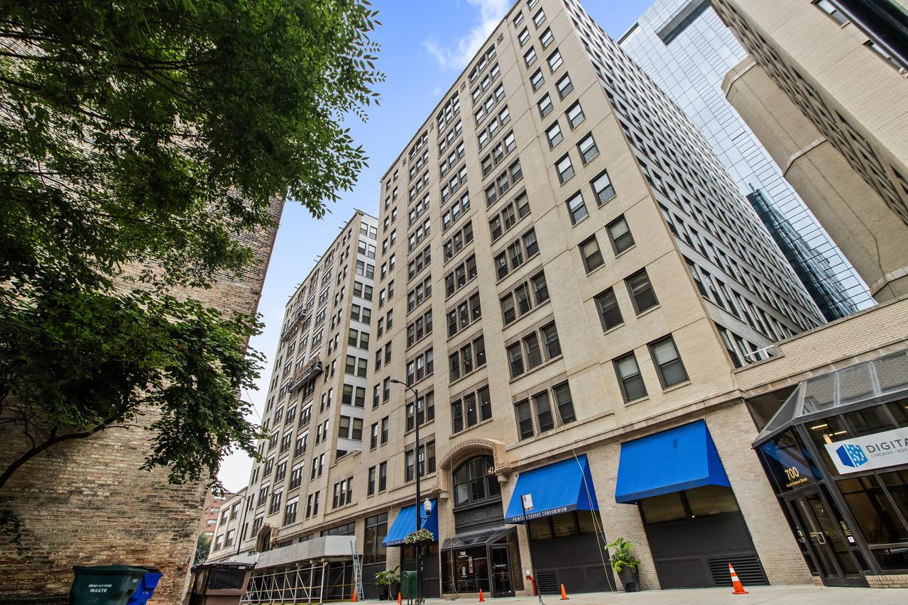 740 S Federal St. #1204, Chicago, IL 60605
