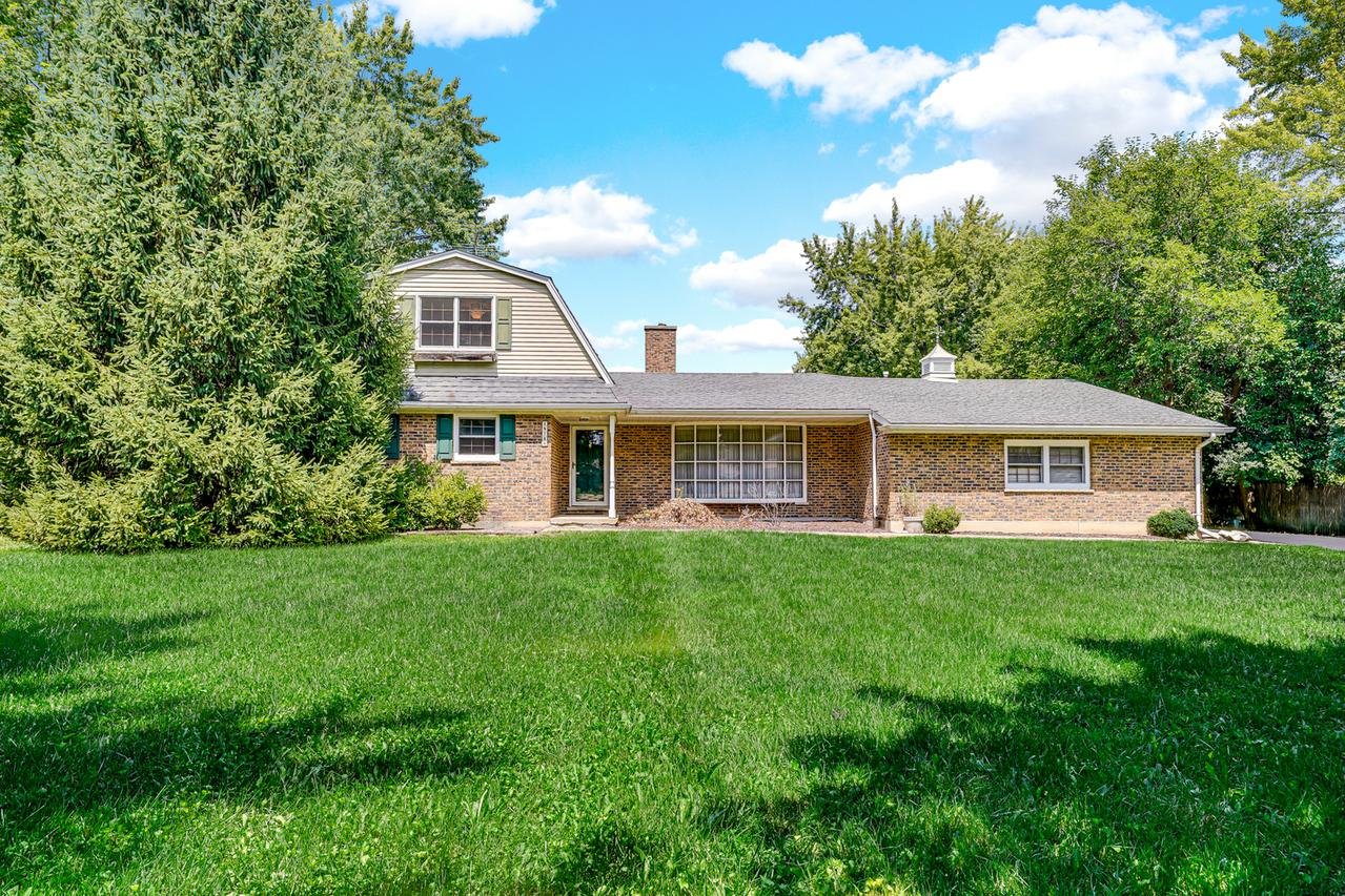 18740 W Maple Ave., Grayslake, IL 60030