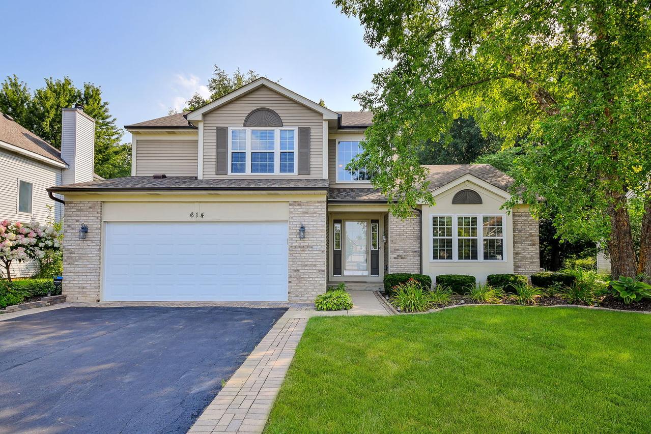 614 Pearces Ford Rd., Oswego, IL 60543