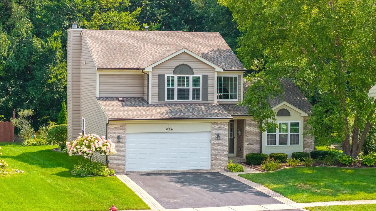 614 Pearces Ford Rd., Oswego, IL 60543