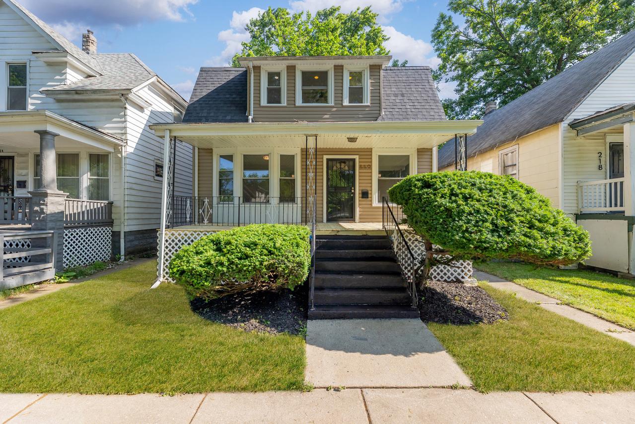 220 W 109th Pl., Chicago, IL 60628