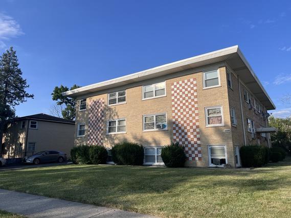 New Homes with Master Bedrooms on the 1st Floor That Attend Worth Junior High School: August 2nd to August 8th