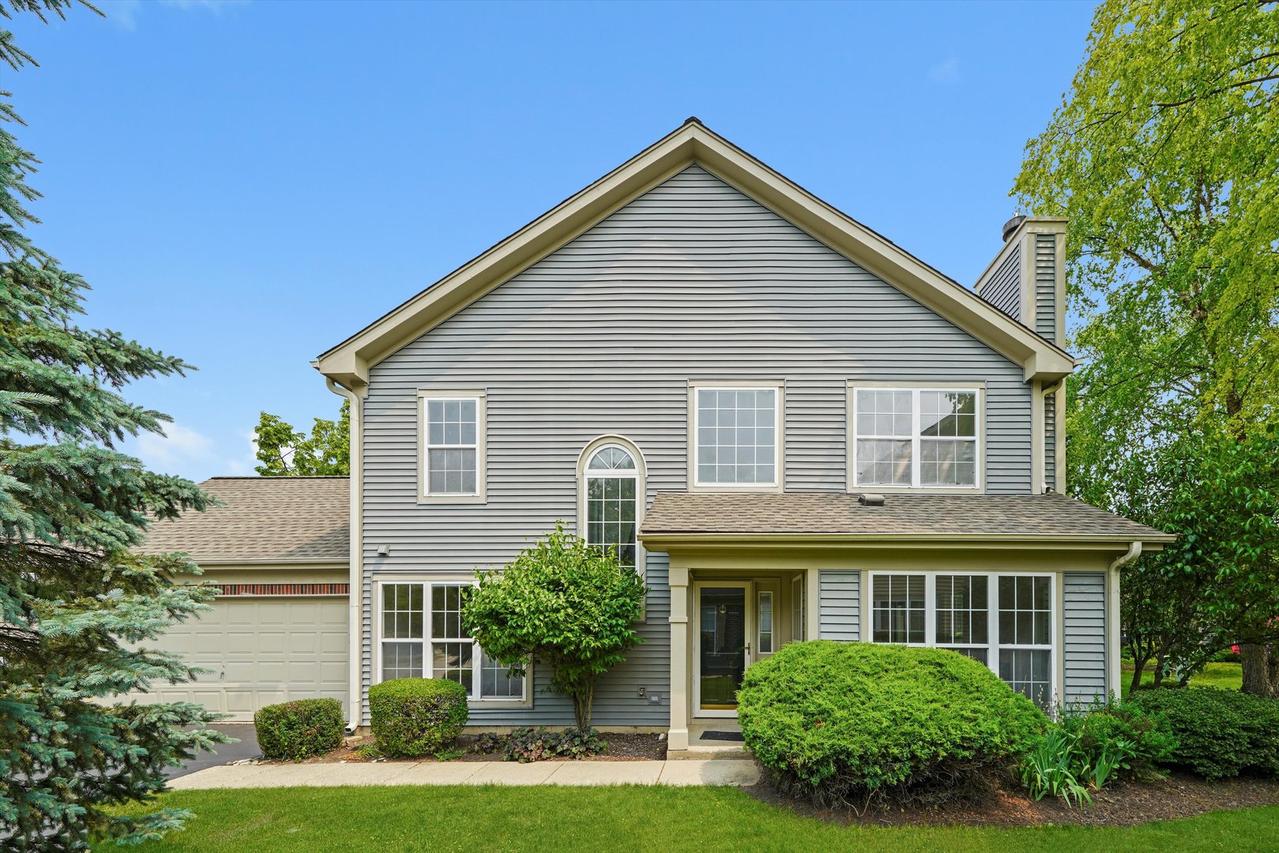 881 Dandridge Ct., Elgin, IL 60120