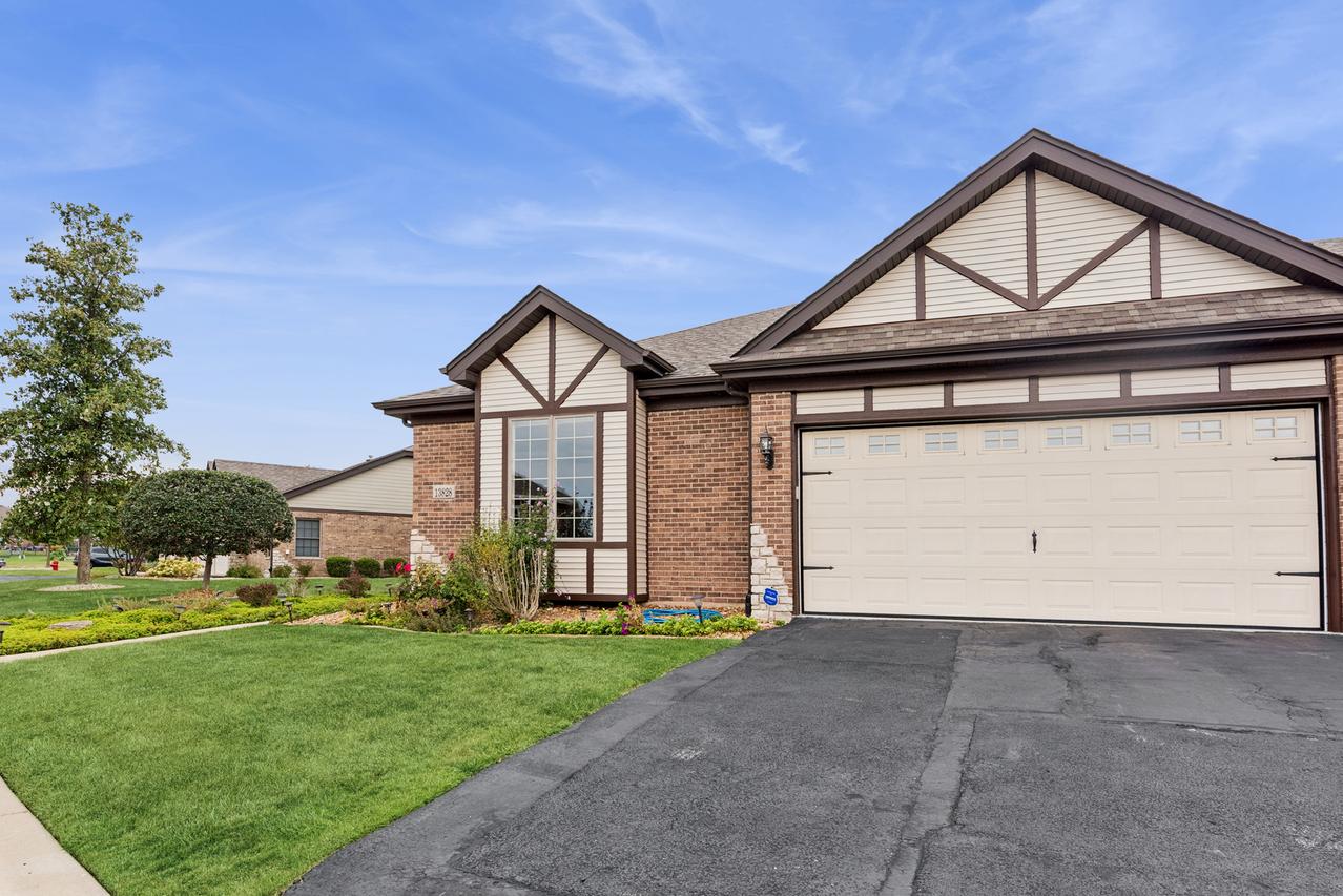 13828 W Crescenzo Dr., Manhattan, IL 60442