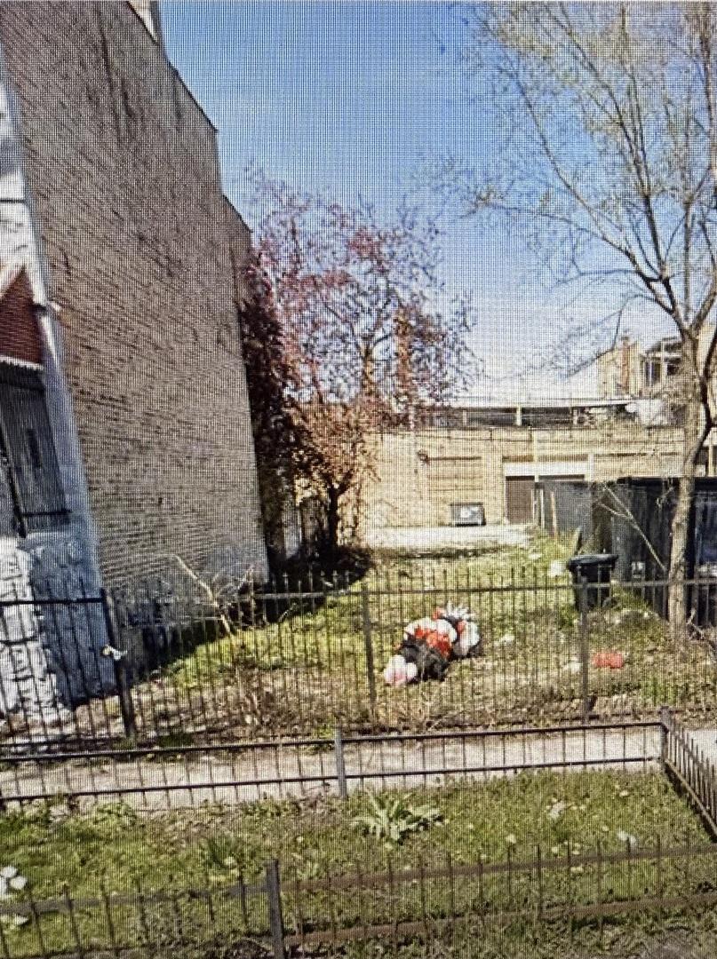 4408 W Monroe St., Chicago, IL 60624