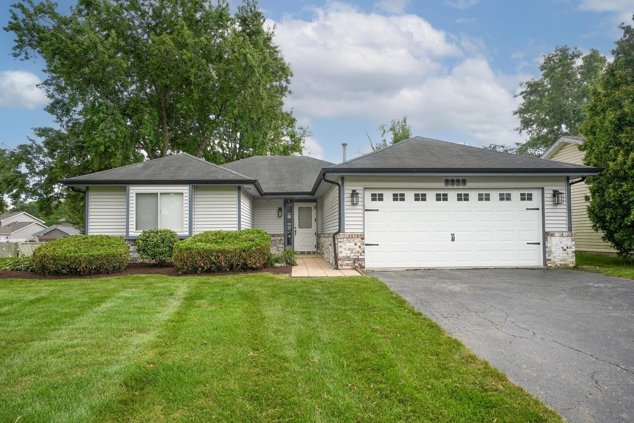 1214 Needham Rd., Naperville, IL 60563