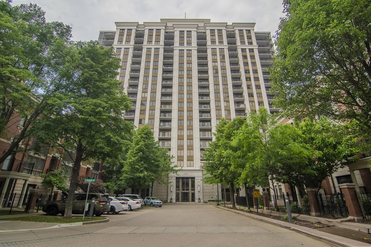 1322 S Prairie Ave. #1413, Chicago, IL 60605
