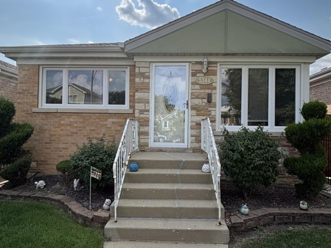 5344 N Mulligan Ave., Chicago, IL 60630