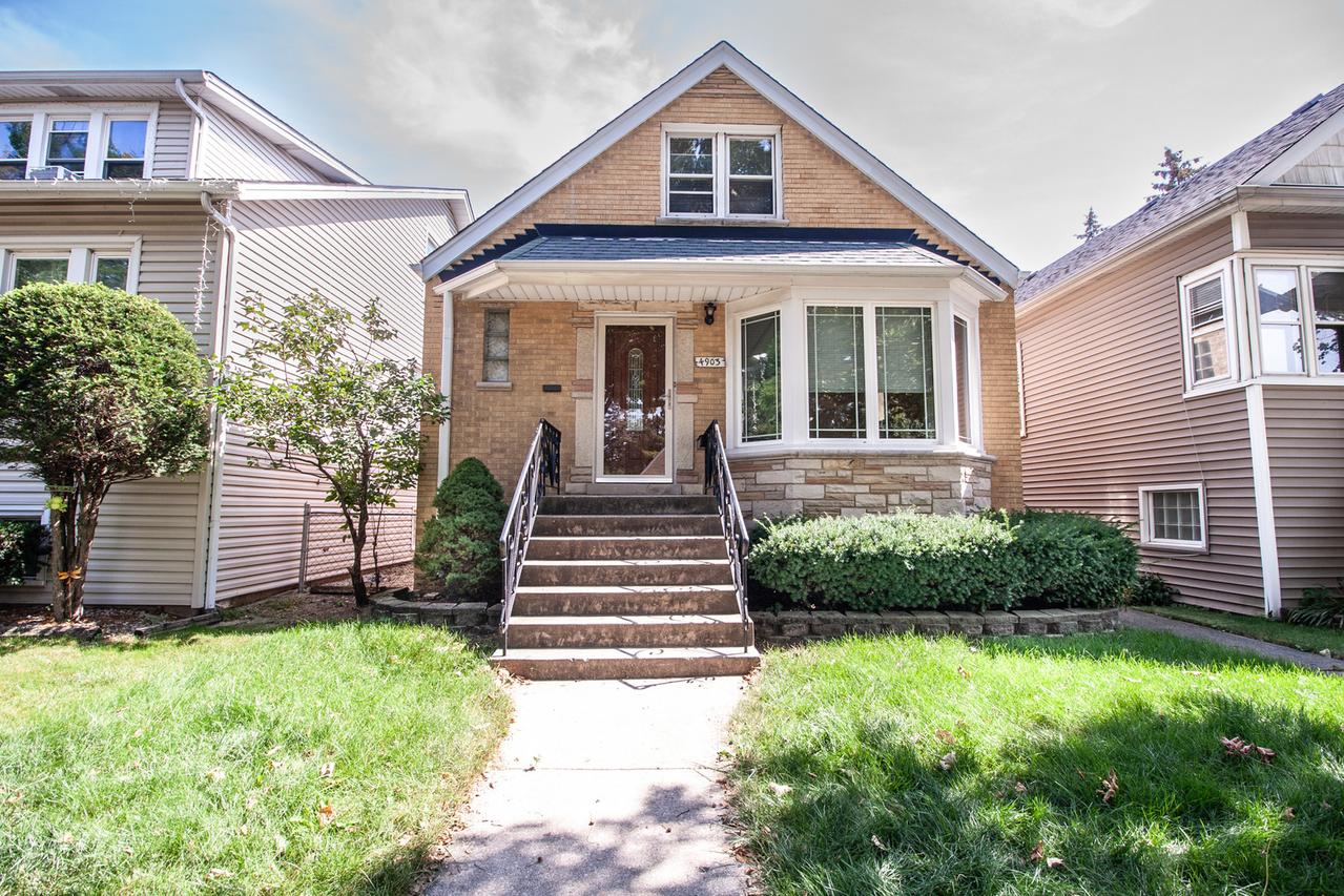 4903 N Moody Ave., Chicago, IL 60630