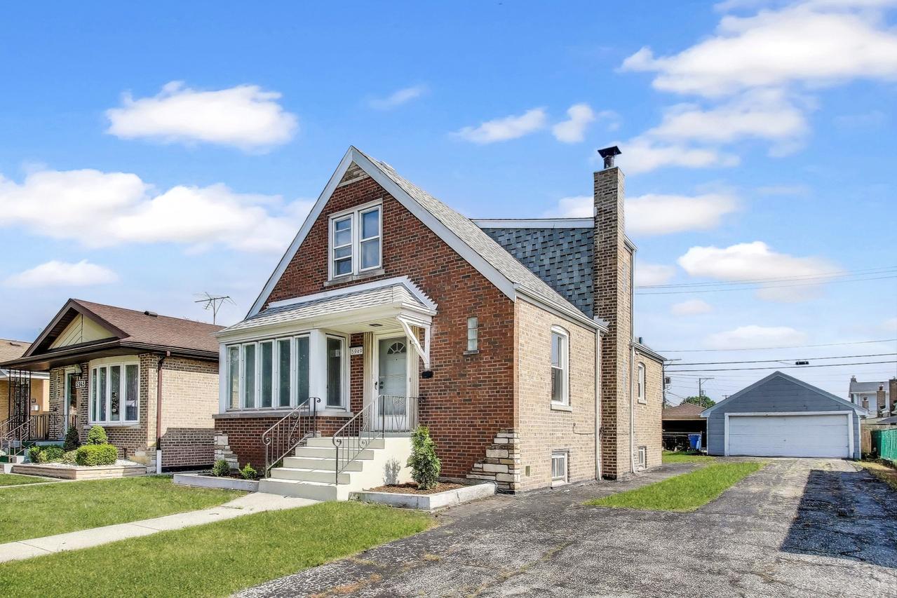 5949 W 55th St., Chicago, IL 60638