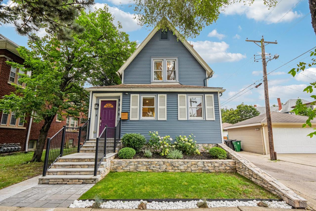 3335 Clinton Ave., Berwyn, IL 60402