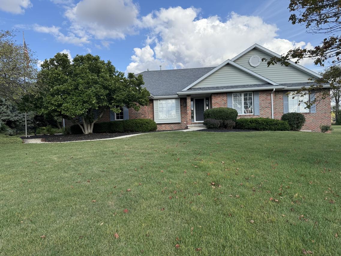 712 S Moccasin Dr., Shabbona, IL 60550