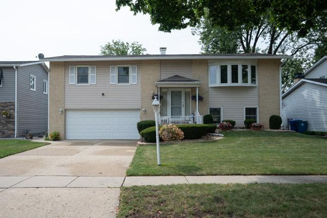 1408 S Hickory Dr., Mount Prospect, IL 60056