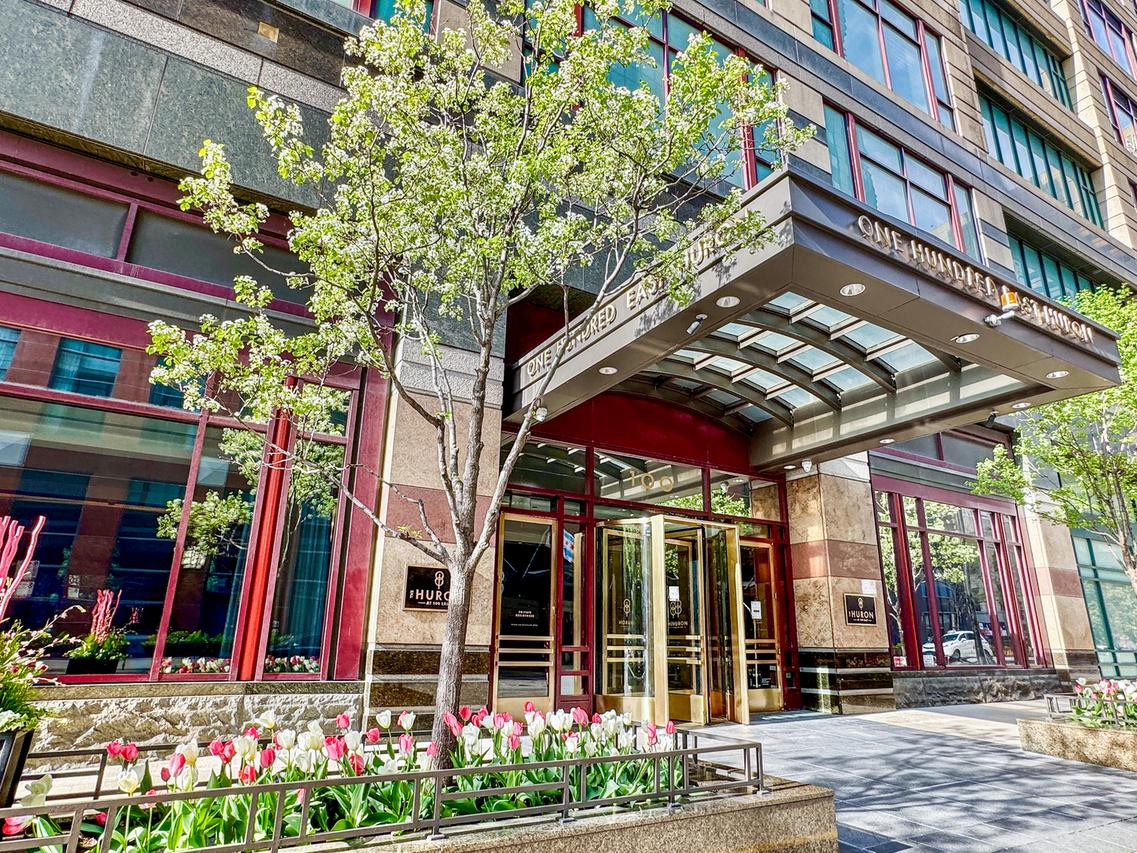 100 E Huron St. #4803, Chicago, IL 60611