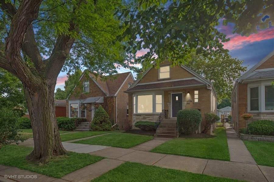 5406 N Mulligan Ave., Chicago, IL 60630