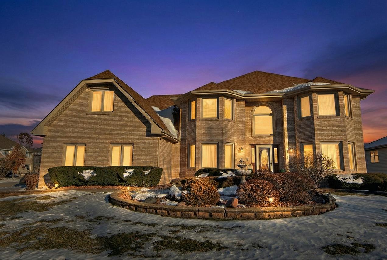 16221 Kingsport Rd., Orland Park, IL 60467