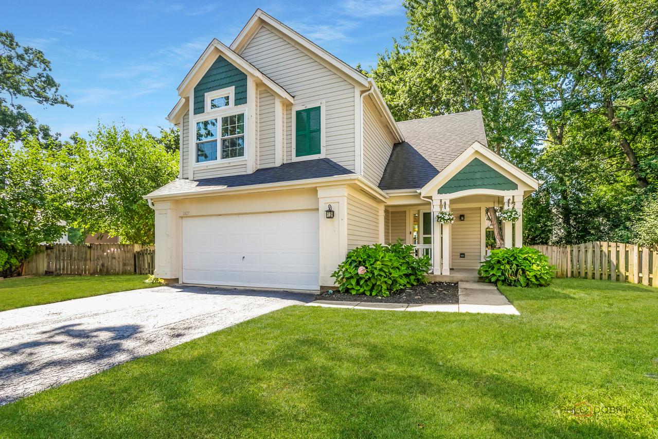 1327 London Ct., Grayslake, IL 60030