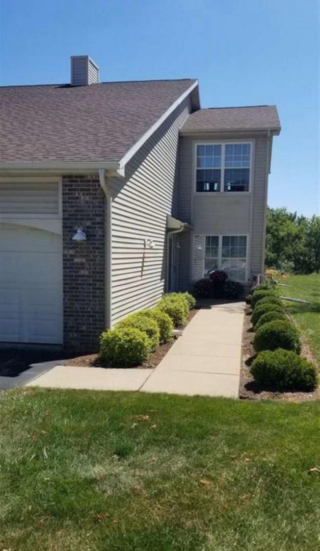 7517 Creek Bend, Rockford, IL 61114