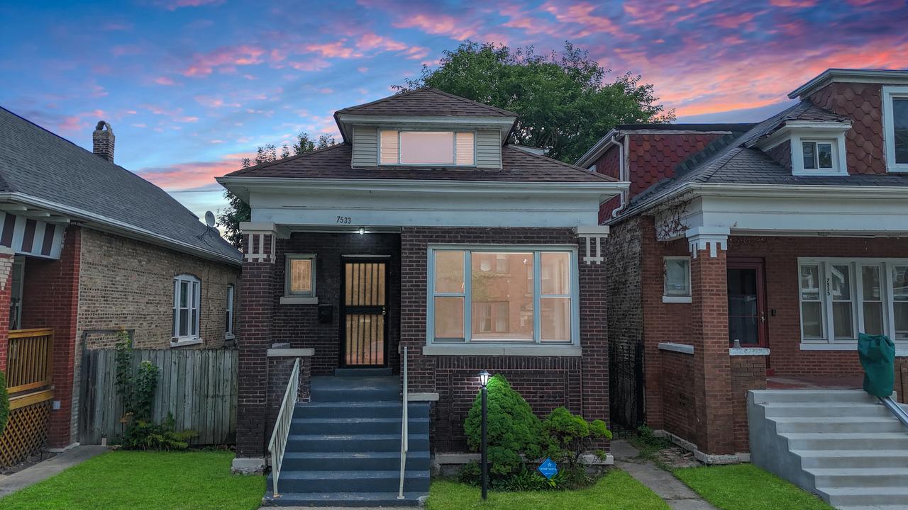 7533 S Eberhart Ave., Chicago, IL 60619