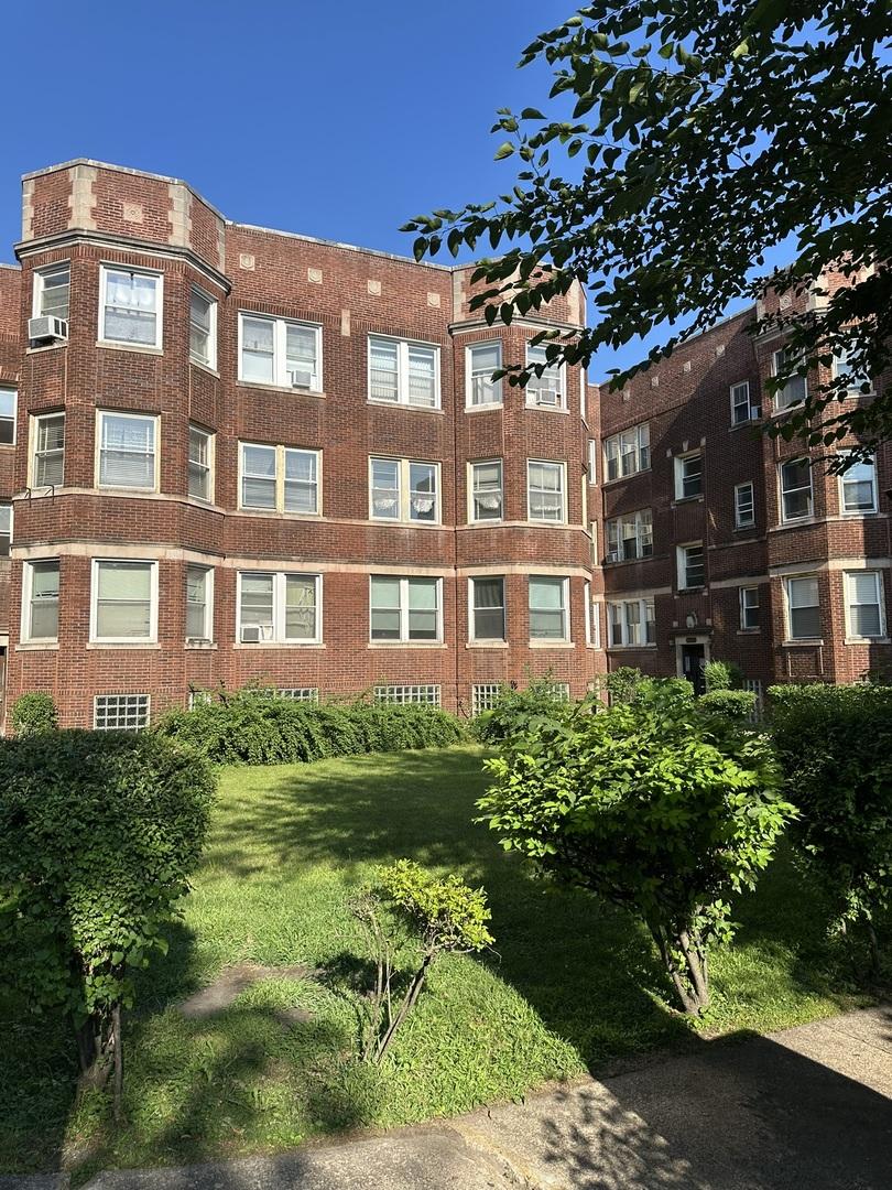 6634 S Greenwood Ave. #1B, Chicago, IL 60637