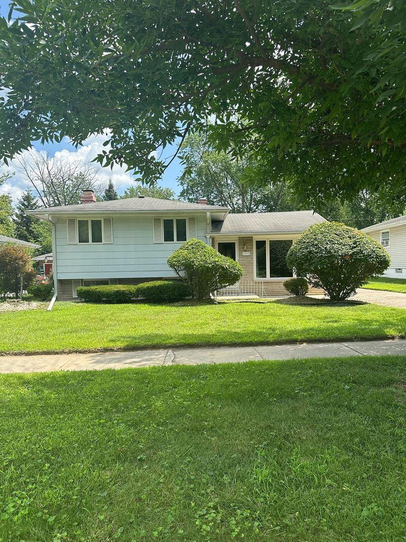 17871 Locust St., Lansing, IL 60438