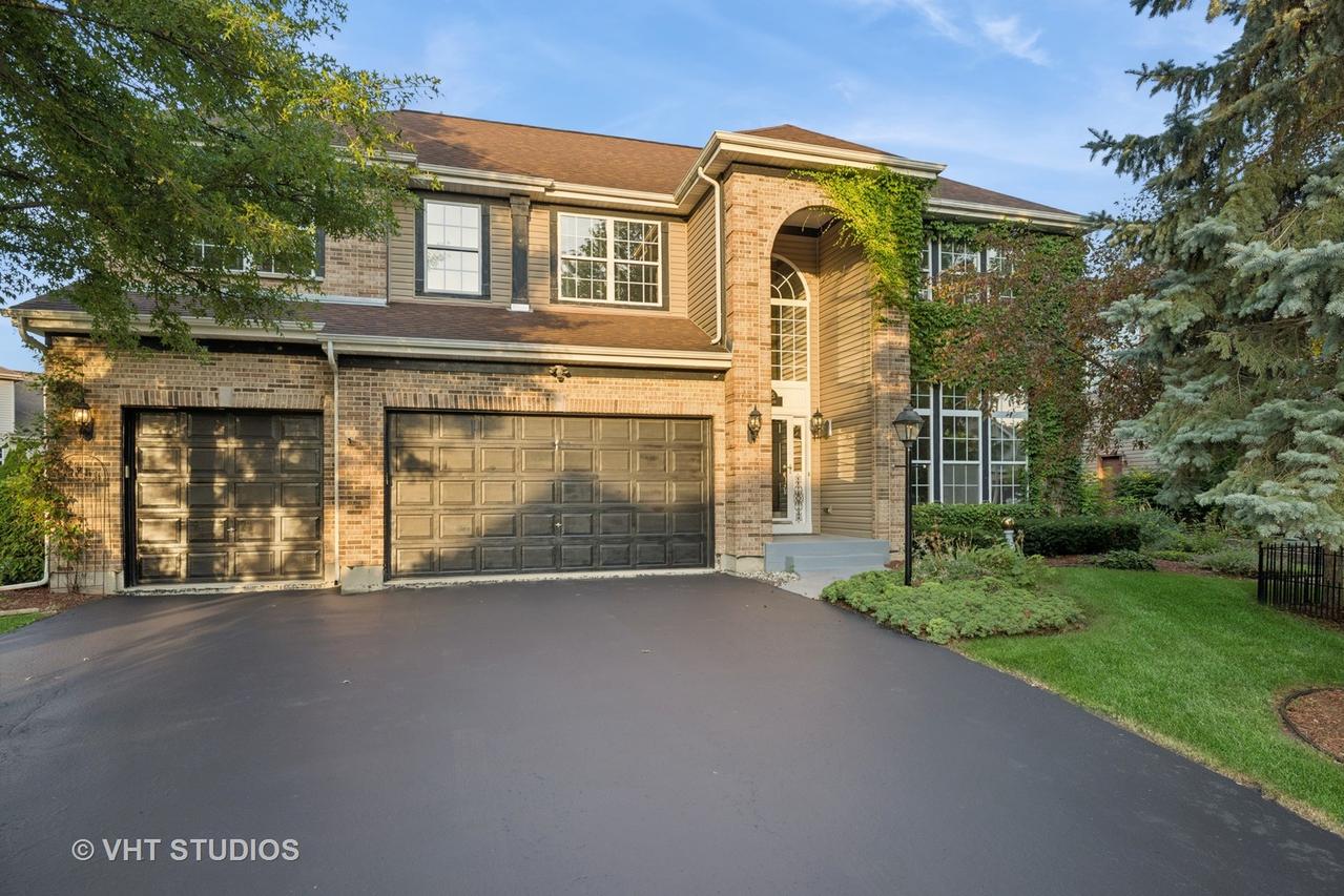 2305 Tracy Ln., Algonquin, IL 60102