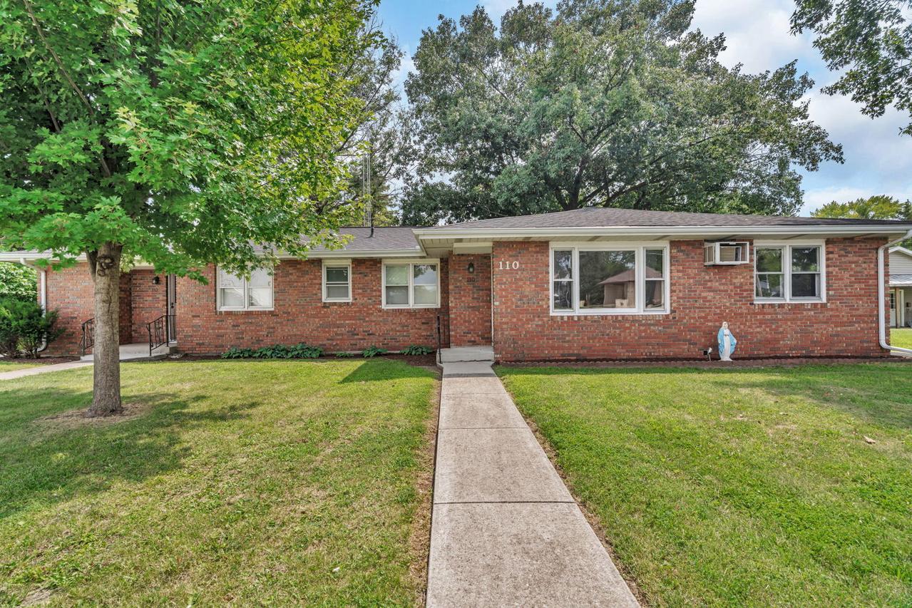110 & 112 E Jefferson St., Gardner, IL 60424