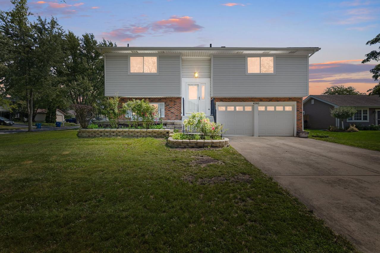 4565 Dupont Dr., Hanover Park, IL 60133