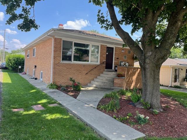 701 Mccarthy St., Lemont, IL 60439
