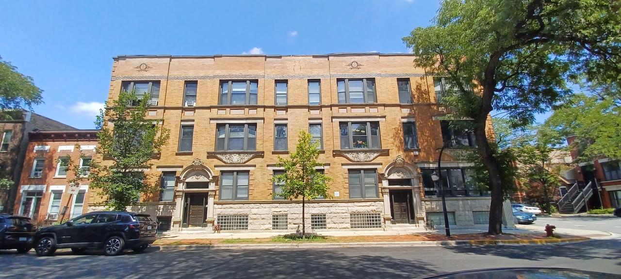 1402 W Flournoy St. #1, Chicago, IL 60607