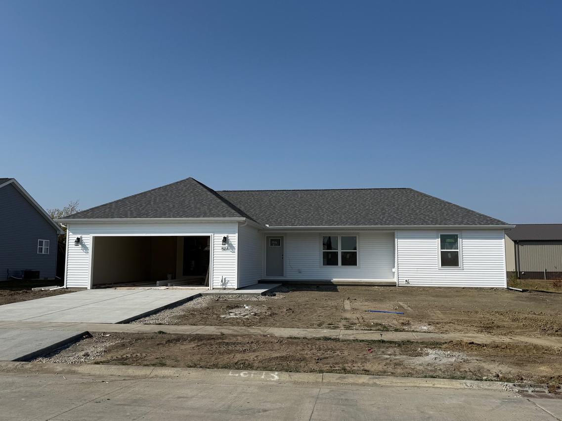 501 Patterson Dr., Fisher, IL 61843