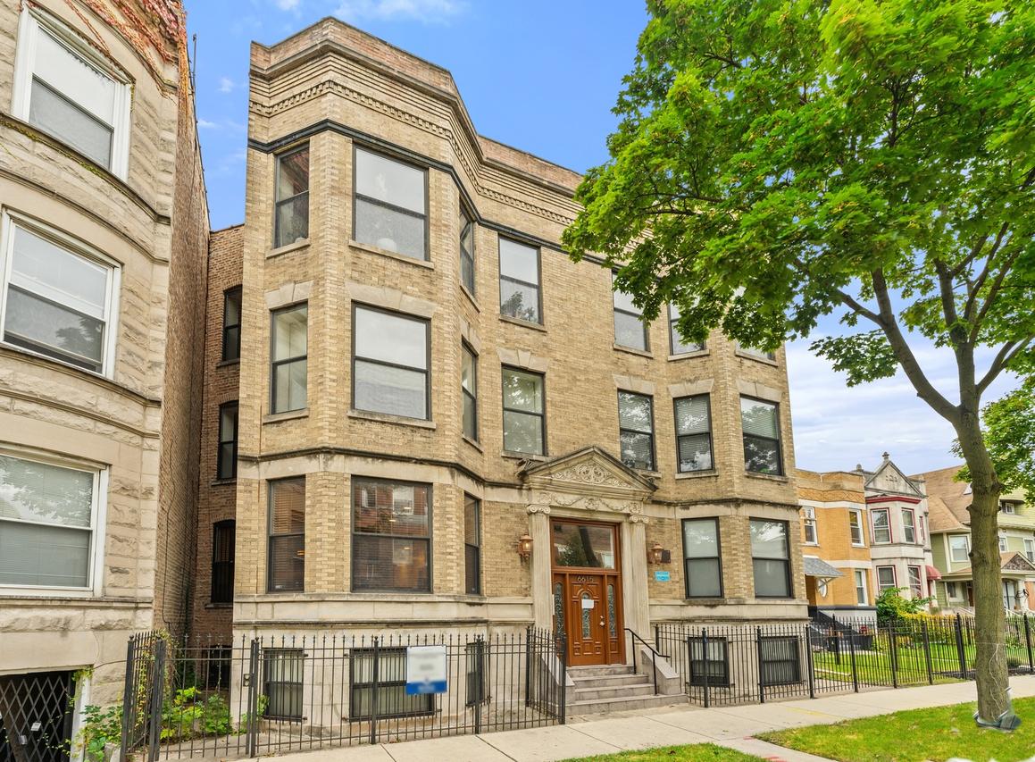 6615 S Woodlawn Ave. #3N, Chicago, IL 60637