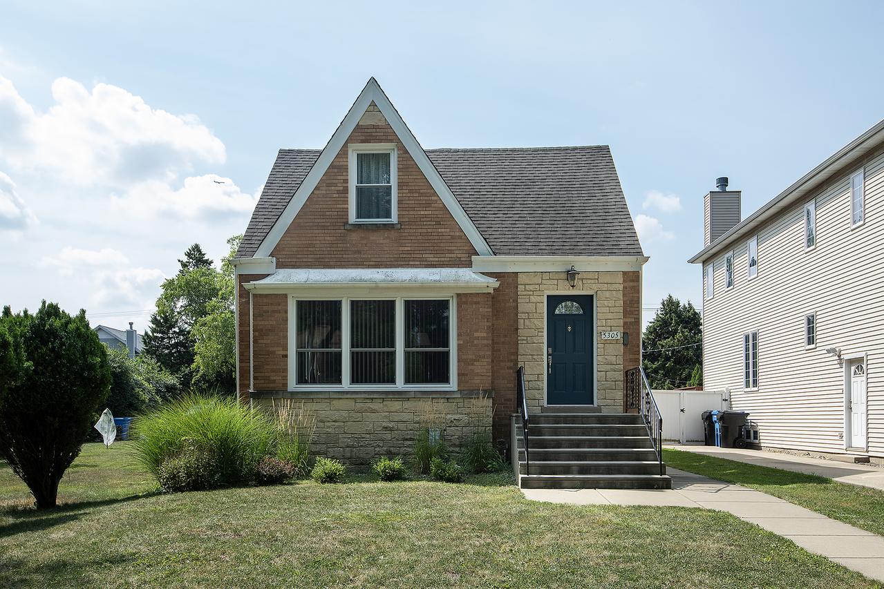5305 W Ardmore Ave., Chicago, IL 60646