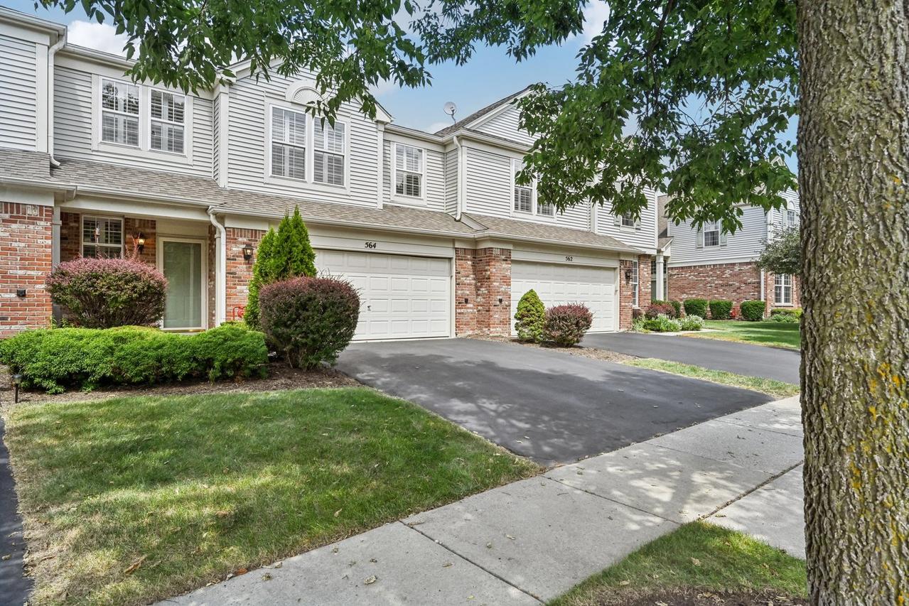 564 Woods Creek Ln., Algonquin, IL 60102