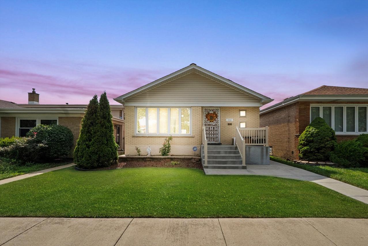 8326 S Kostner Ave., Chicago, IL 60652