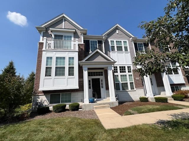 2925 Madison Dr., Naperville, IL 60564