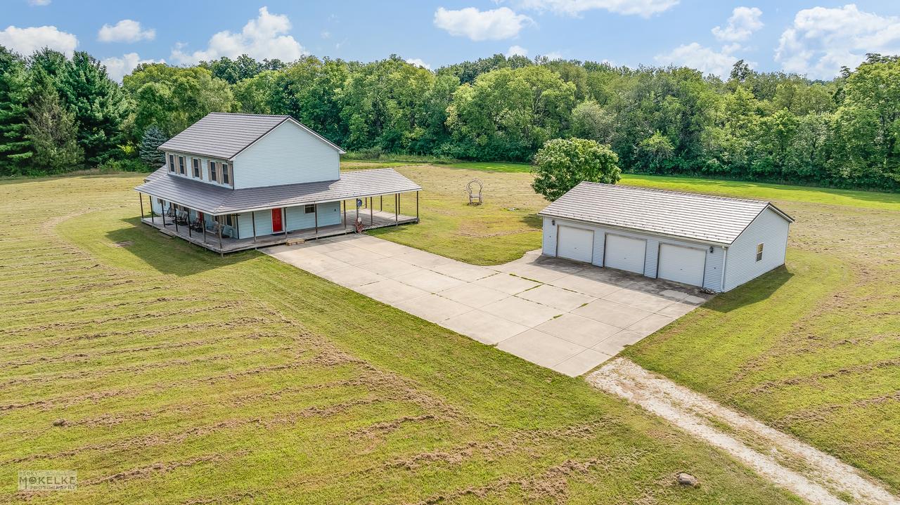 8124 A Finnie Rd., Newark, IL 60541